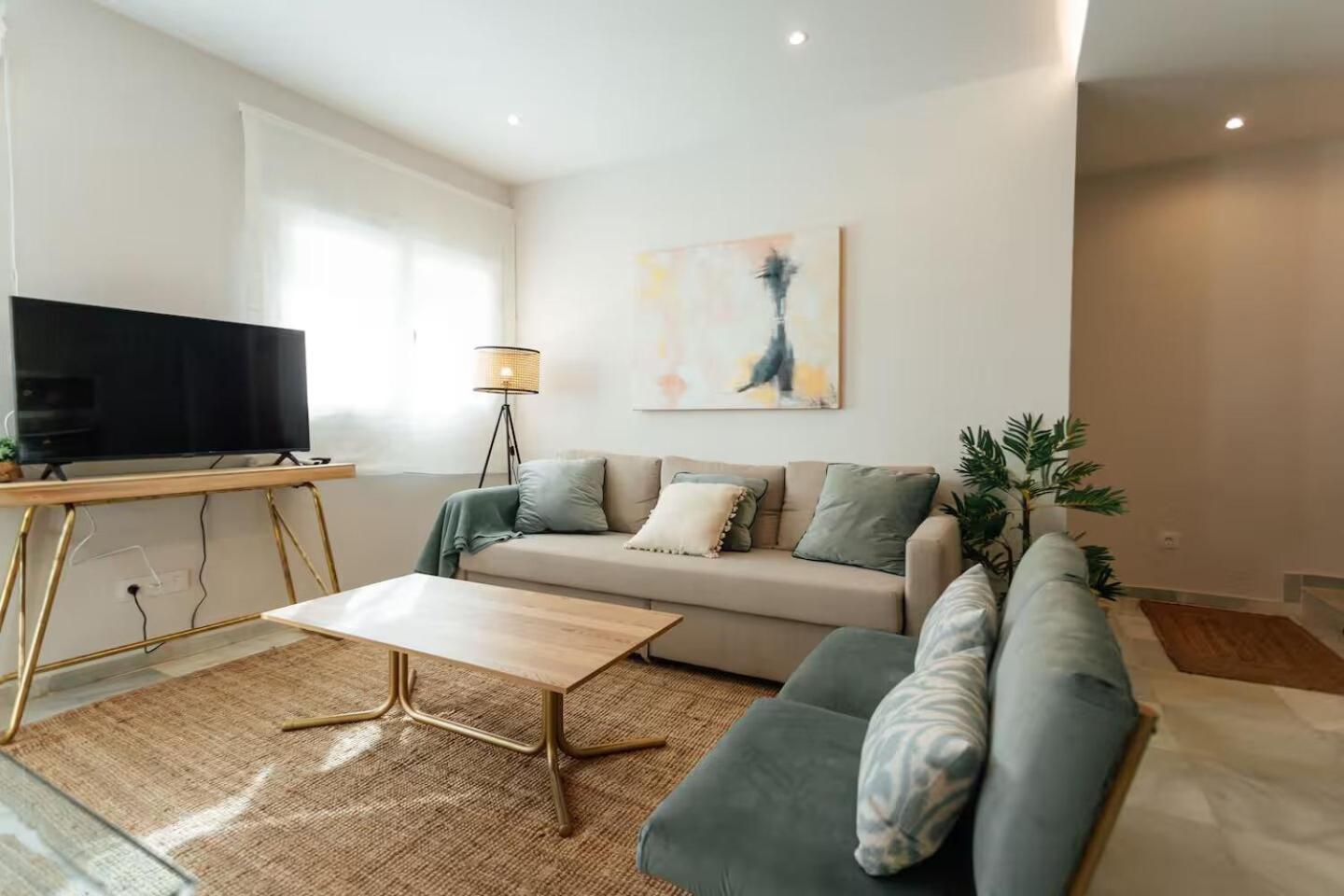Reformed And Comfy- 2Bd 2Bth- Arenal Apartment Seville Exterior photo