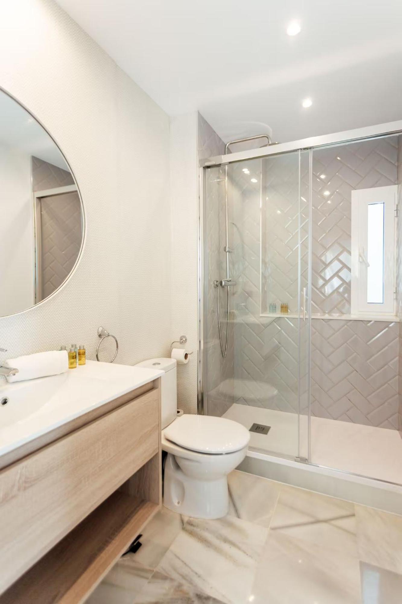 Reformed And Comfy- 2Bd 2Bth- Arenal Apartment Seville Exterior photo